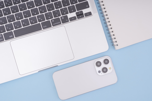 ウェブで申し込む手順とメールが届かないときの対処法